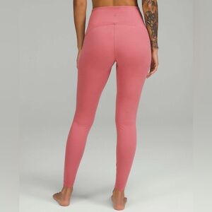 Women’s Lululemon InStill High-Rise Tight 28"